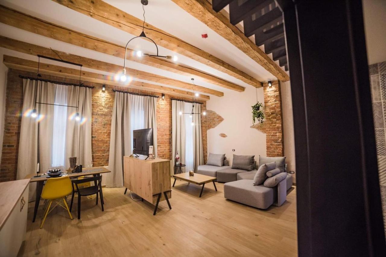 Casa - Homes